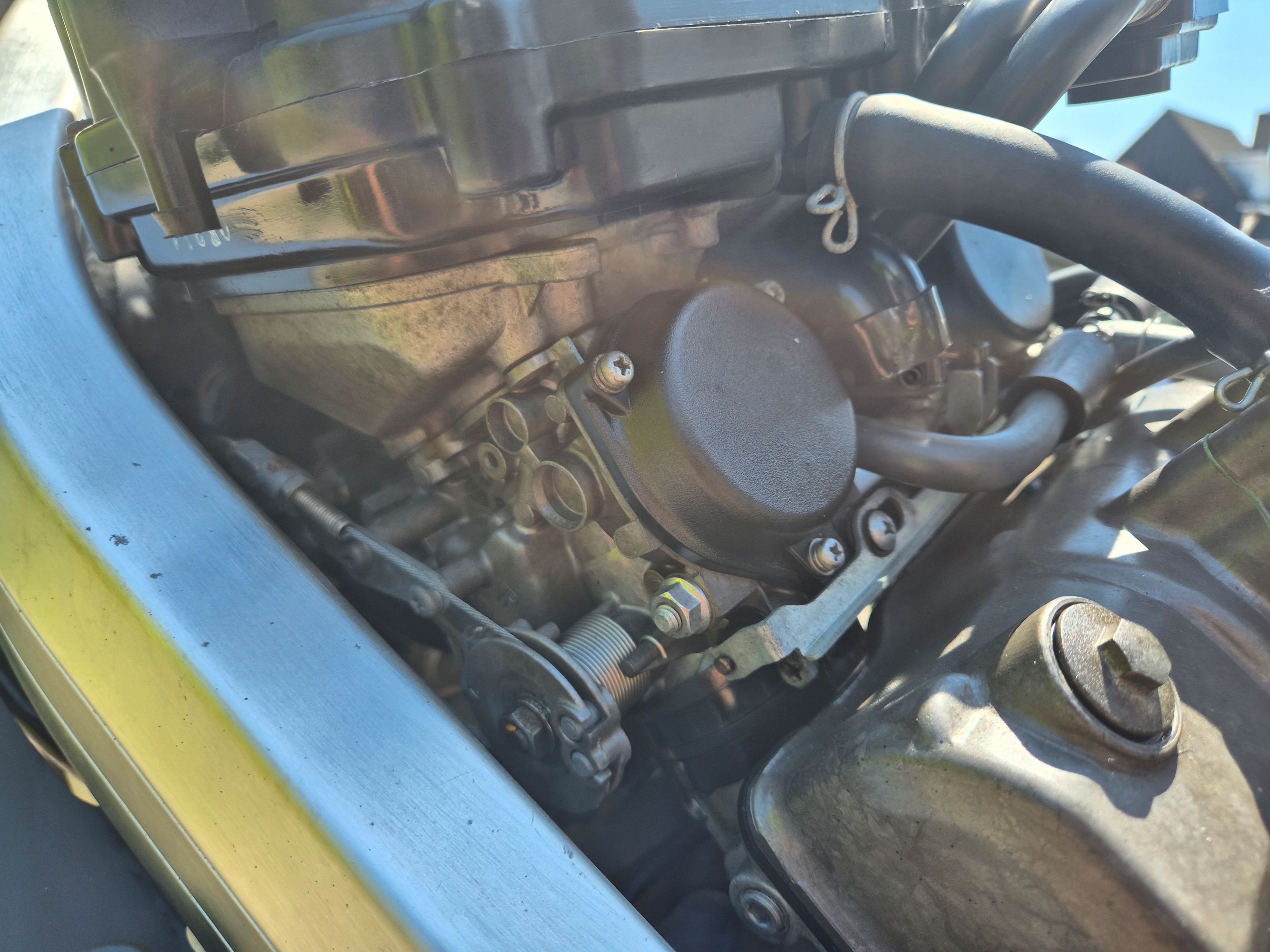 Honda RVF400R NC35 – 18,101 km / Mechanically Perfect /Y2000
